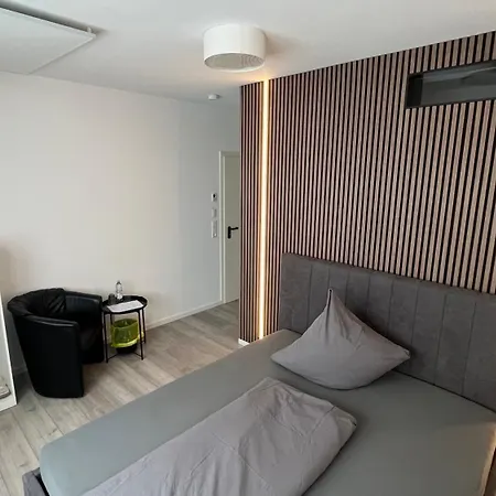 Homestay Hostel Kornwestheim *